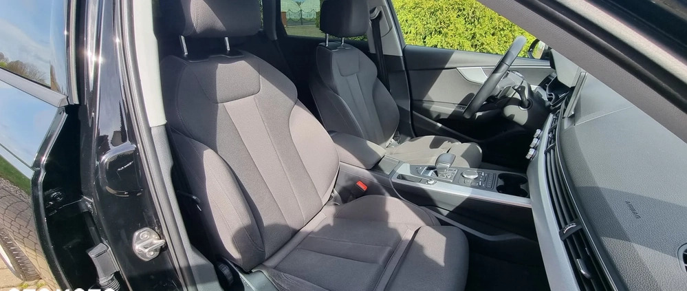 Audi A4 cena 82500 przebieg: 127610, rok produkcji 2016 z Sieradz małe 211